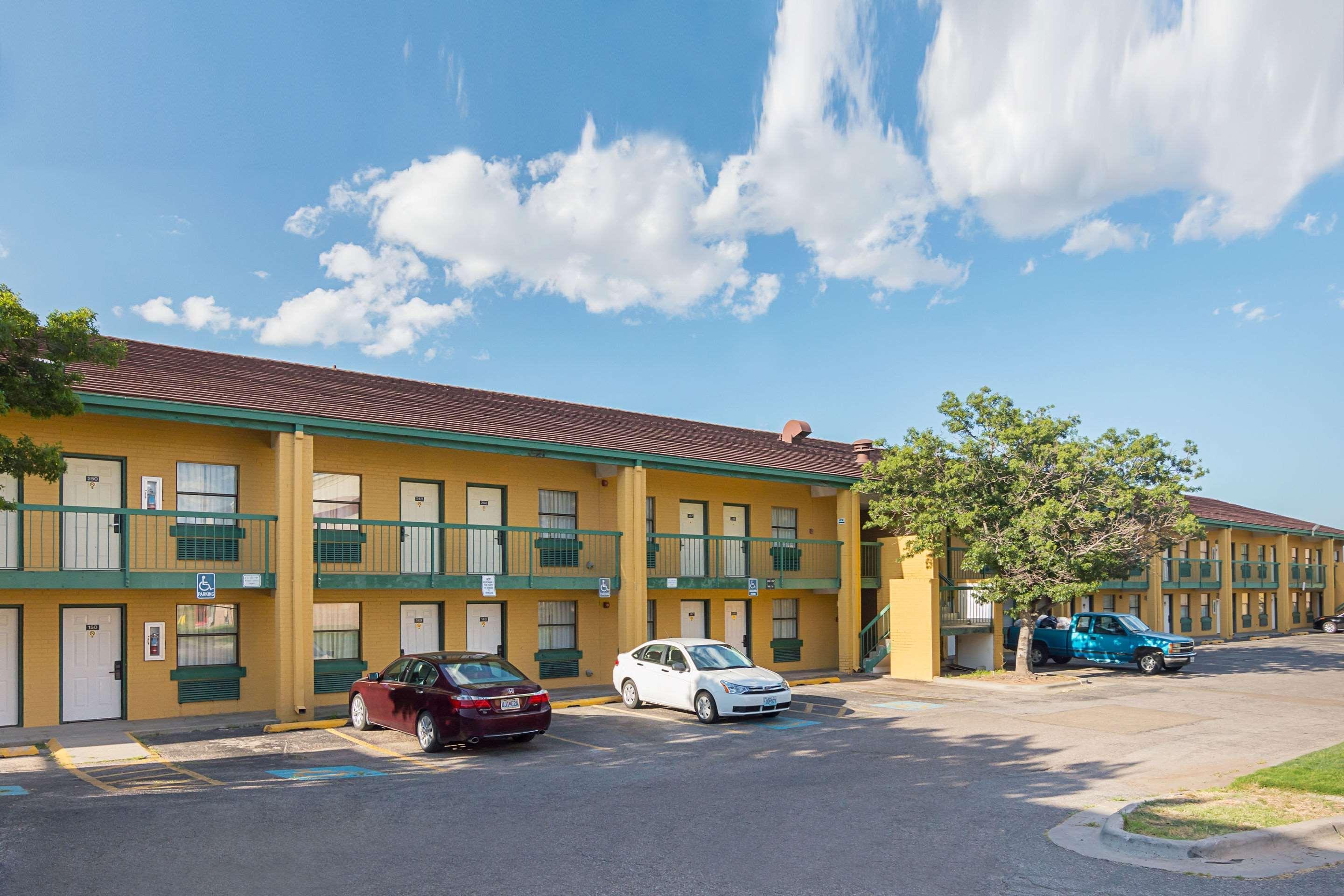 Quality Inn Amarillo I-40 East Exterior foto